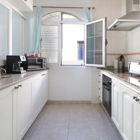 Διαμέρισμα Cliff View *