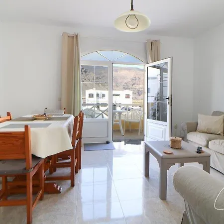Cliff View Orzola